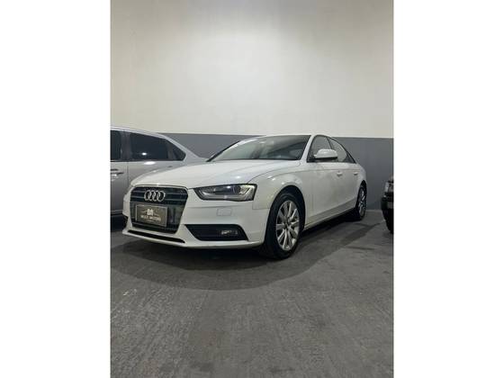 AUDI A4 2.0 TFSI AMBIENTE 183CV GASOLINA 4P MULTITRONIC